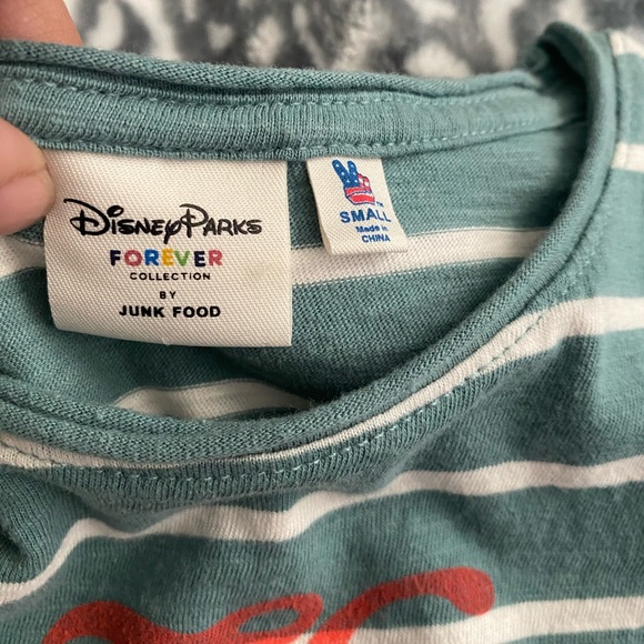 🏰Disneyland girls striped tee - Picture 3 of 3